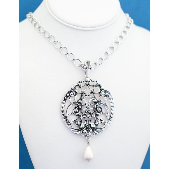 26 Inch Silver Art Nouveau Necklace by Avon - D25 - Picture 3 of 5